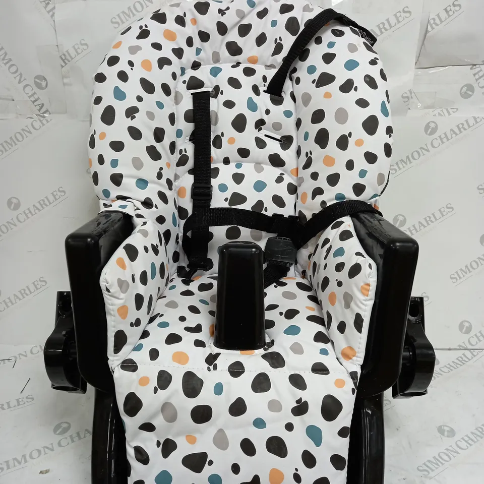 CONFETTI PREIUM HIGHCHAIR 
