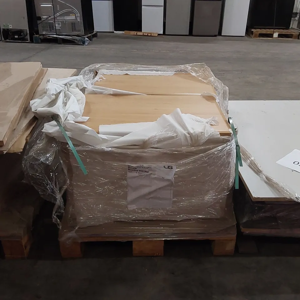 PALLET OF APPROXIMATELY 30 BRAND NEW KINNAIRD BEECH KITCHENS/BEDROOM REPLACEMENT CABINET DOOR/DRAWER/END PANELS IN ASSORTED SIZES TO INCLUDE;