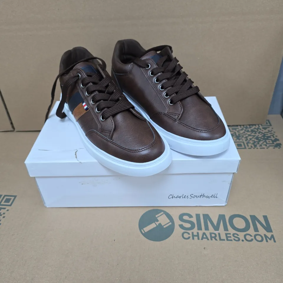 CHARLES SOUTHWELL - EMILIO BROWN LEATHER SNEAKERS – UK SIZE 9