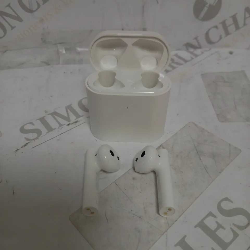 XIAOMI MI TRUE WIRELESS EARPHONES