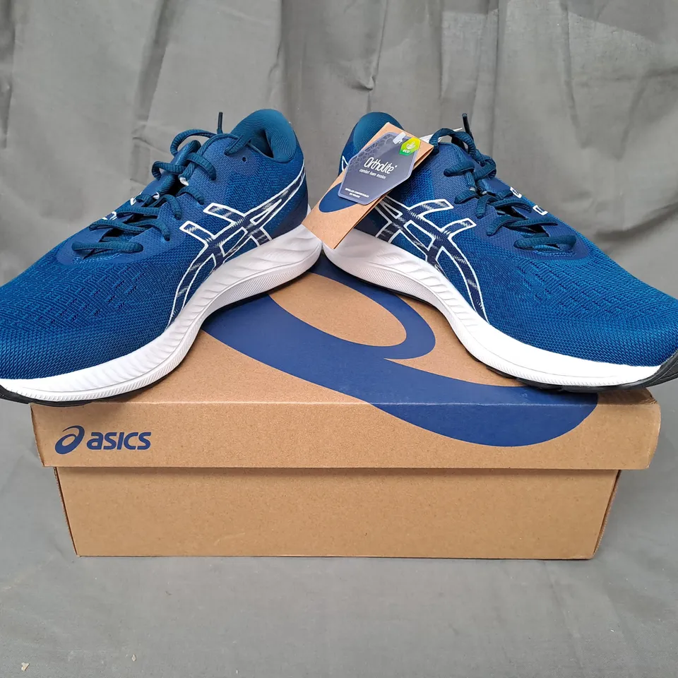 BOXED PAIR OF ASICS GEL-EXCITE 9 SHOES IN BLUE/WHITE UK SIZE 9