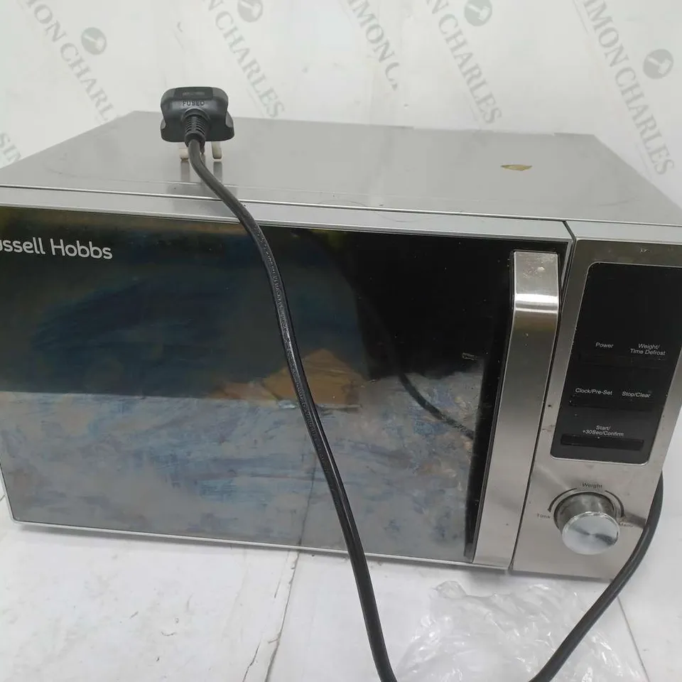 BOXED RUSSELL HOBBS CLASSIC STAINLESS STEEL COMPACT DIGITAL MICROWAVE