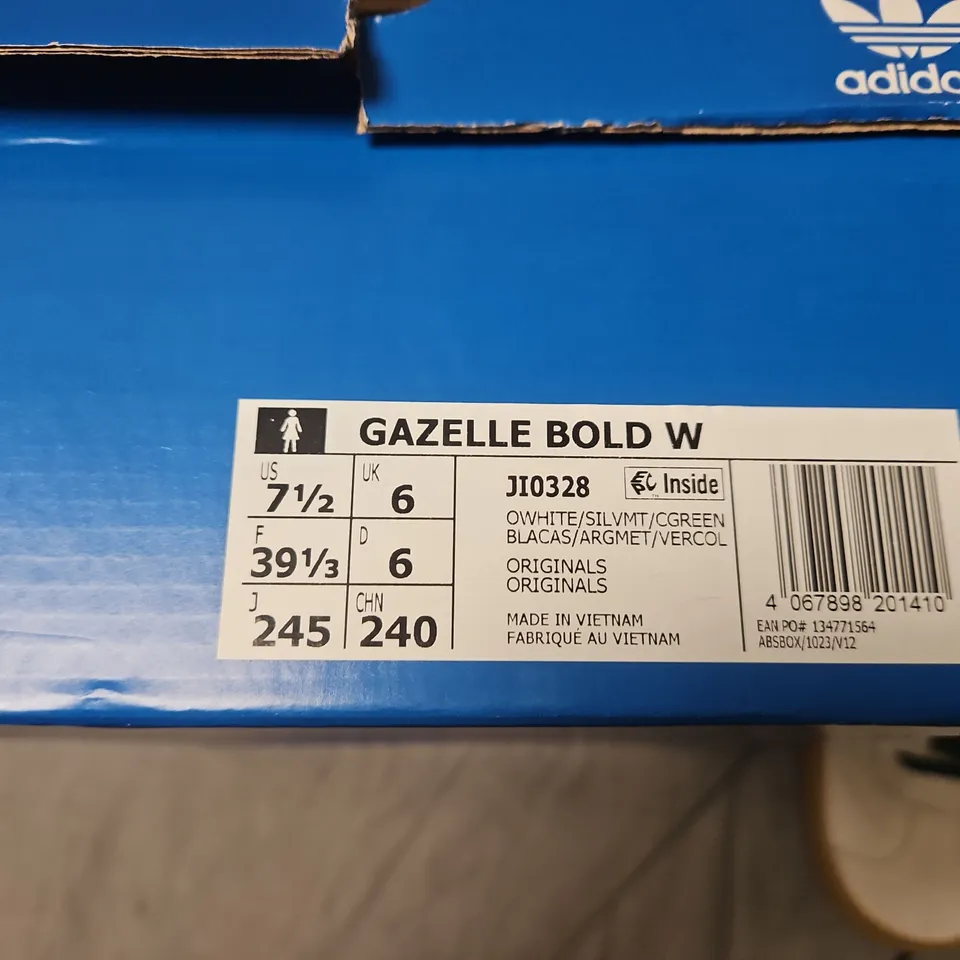 BOXED ADIDAS GAZELLE BOLD W WOMEN’S SNEAKERS – UK 6 (US 7.5) OFF-WHITE SUEDE WITH GREEN ACCENTS