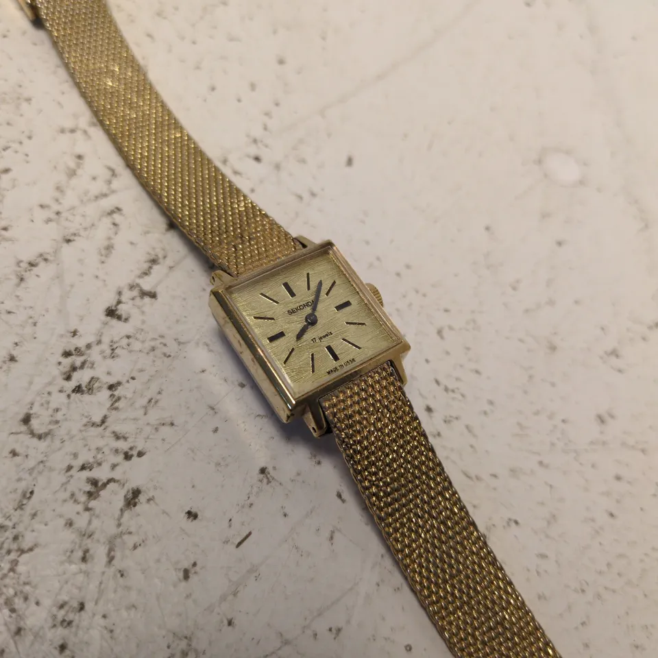 SEKONDA SQUARE GOLD-TONE MESH WRISTWATCH