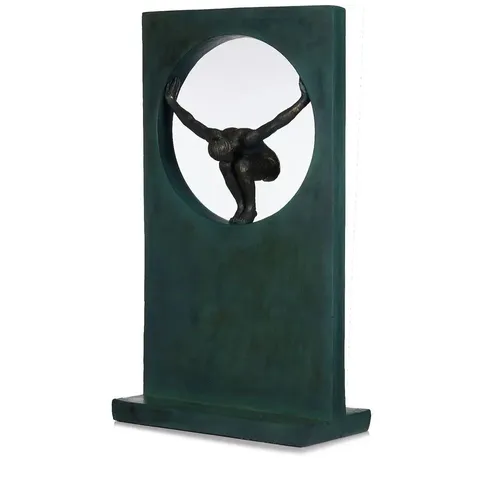 OUTLET GARDEN REFLECTIONS DIVER SCULPTURE