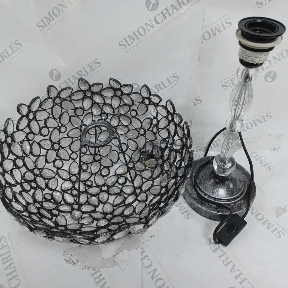 BOXED HOMESTEAD LIVING ANTIQUE BOHO 55CM CRYSTAL TABLE LAMP SILVER