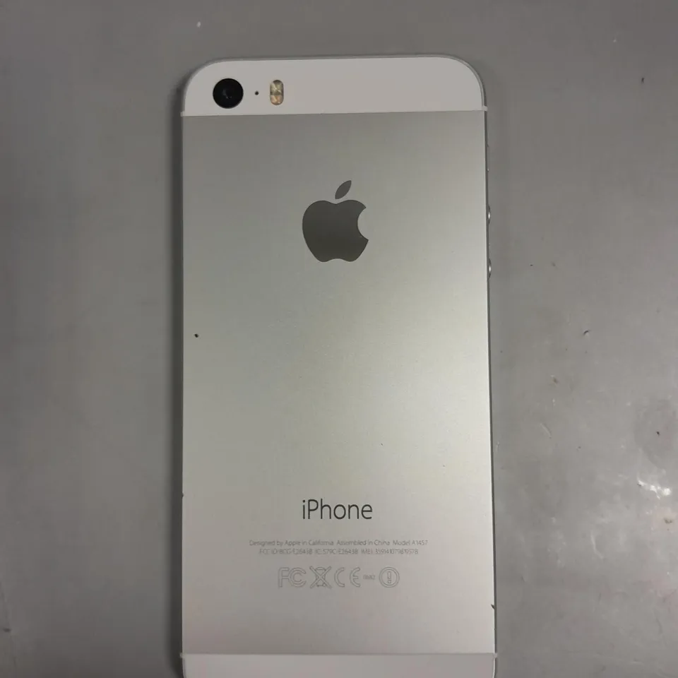 APPLE IPHONE 5S SMARTPHONE 