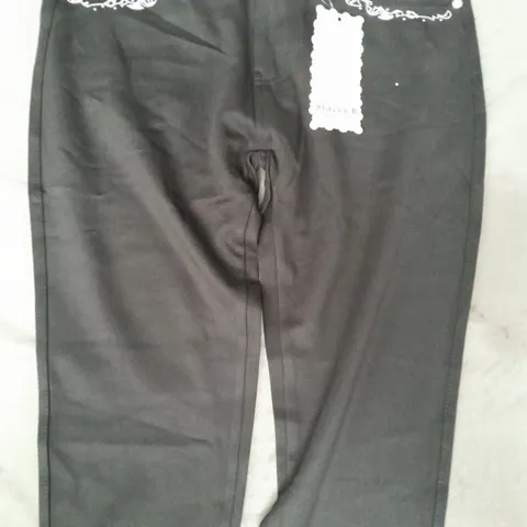 STACEY B EMBELLISHED TROUSERS IN BLACK W. JEWEL EFFECT SIZE 10