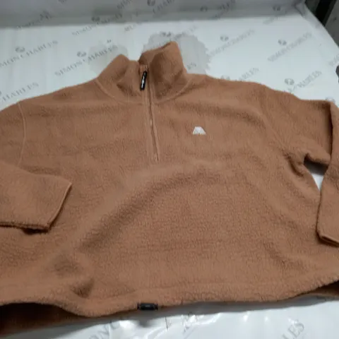 4TH ARQ PHOENIX HALF ZIP TOP IN TEDDY BROWN - S