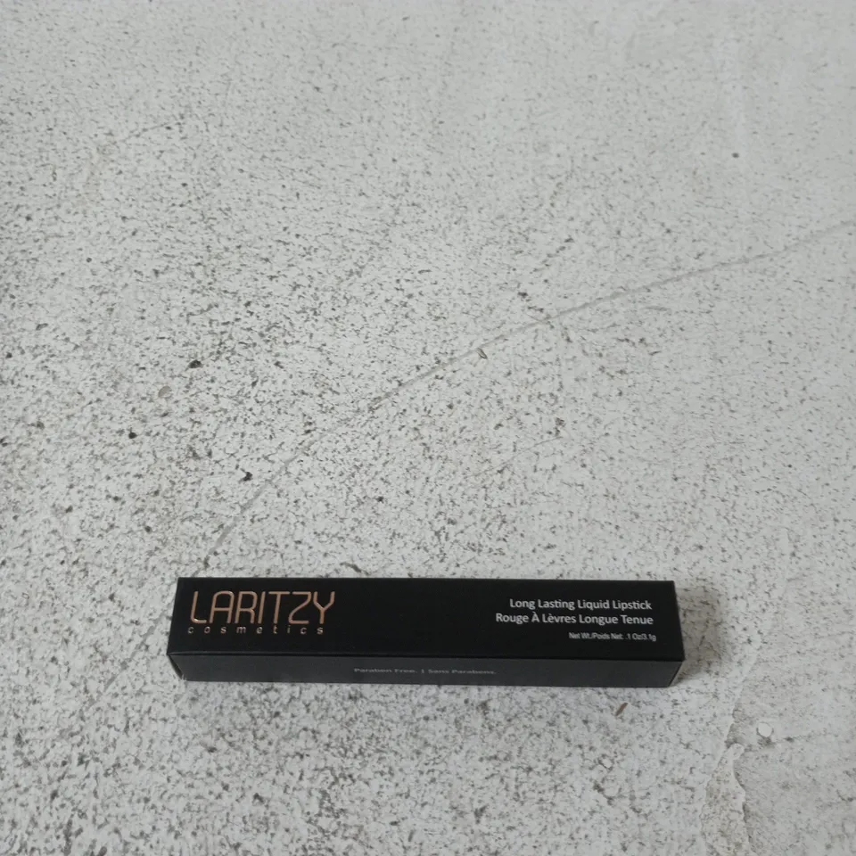 BOX OF APPROXIMATELY 20 X LARITZY LONG LASTING LIQUID LIPSTICK – BOXED - 3G
