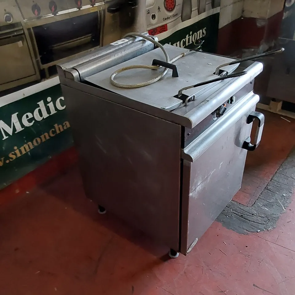 MOORWOOD VULCAN MLE60F-F COMMERCIAL FRYER
