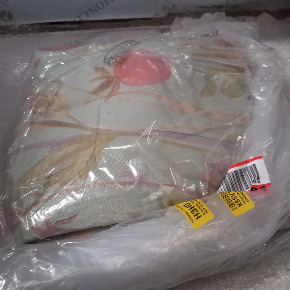 HEDGEROW HANDMADE THROW BLANKET