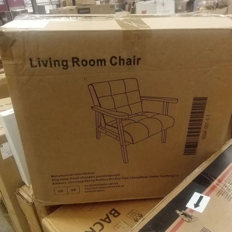BOXED LIVING ROOM ACCENT CHAIR (1 BOX)