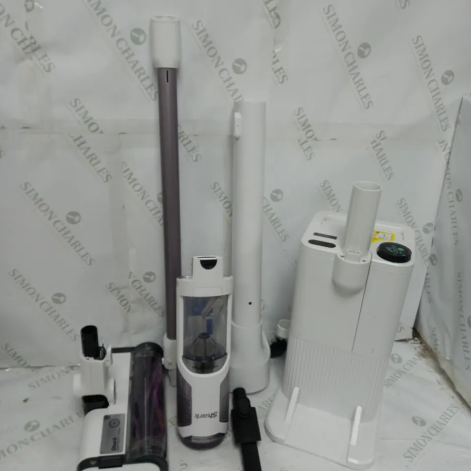 BOXED SHARK DETECT PRO 1.3L AUTO EMPTY VACUUM CLEANER IW3510UK