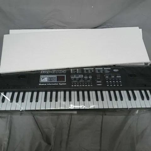 ELECTRONIC KEYBOARD MQ-6104 – MUSIC INFORMATION SYSTEM 