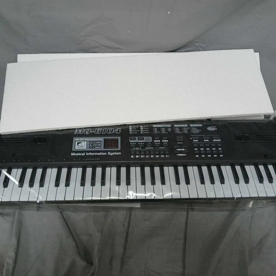 ELECTRONIC KEYBOARD MQ-6104 – MUSIC INFORMATION SYSTEM 