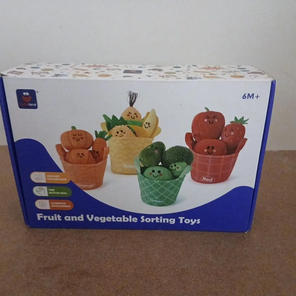 FRUIT AND VEGETABLE SORTING TOYS – BOXED, 6M+