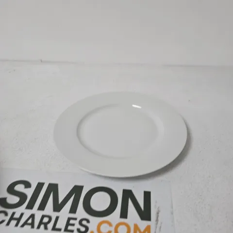 APPROXIMATELY 6 X PLAIN WHITE CERAMIC PLATE – ROUND DINNER PLATE