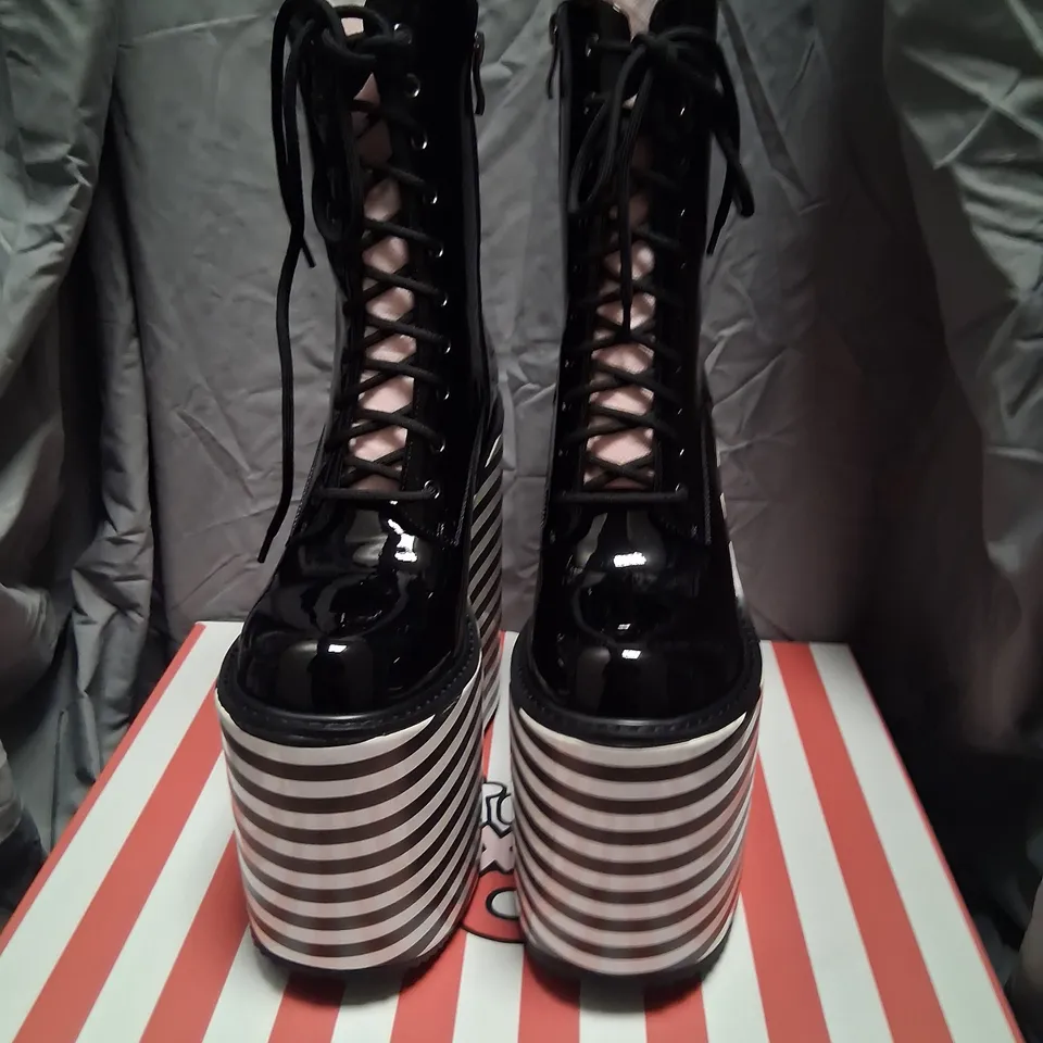BRAND NEW BOXED KETNIPZ X KOI A BEAN WITH A PLATFORM TO DREAM BOOTS BLACK SIZE 5