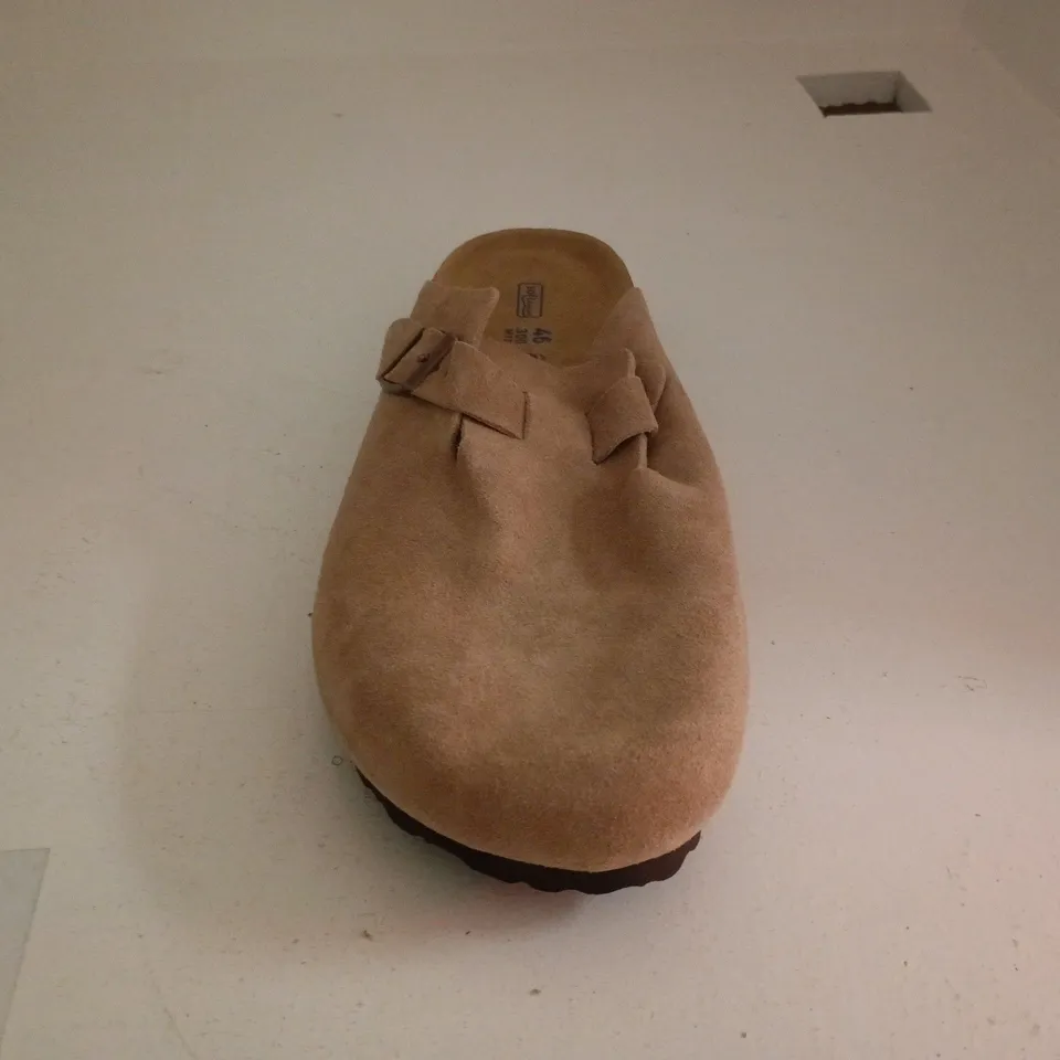 BIRKENSTOCK SANDALS – BEIGE SUEDE EU 46