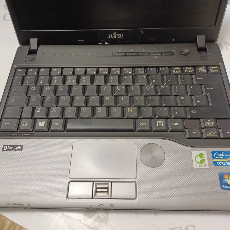 FUJITSU LIFEBOOK P702 LAPTOP