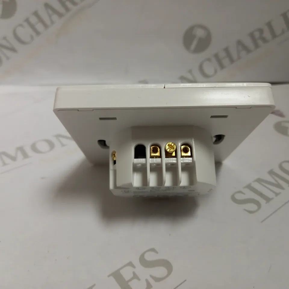 MOES SMART SWITCH