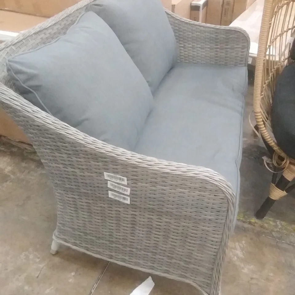 2 SEATER GARDEN CHAIR RATTAN EFFECT WITH CUSHIONS 
