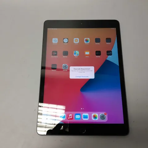 APPLE IPAD 10.2 A2197 IN SILVER