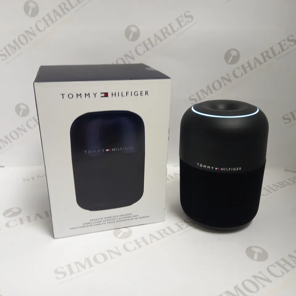 TOMMY HILFIGER DESKTOP WIRELESS SPEAKER RRP £100