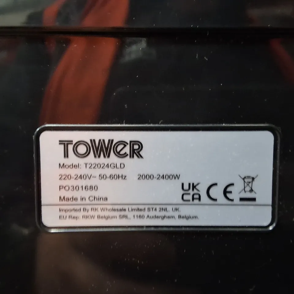 TOWER T22024GLD 2400W DIGITAL STEAM GENERATOR IRON – BOXED