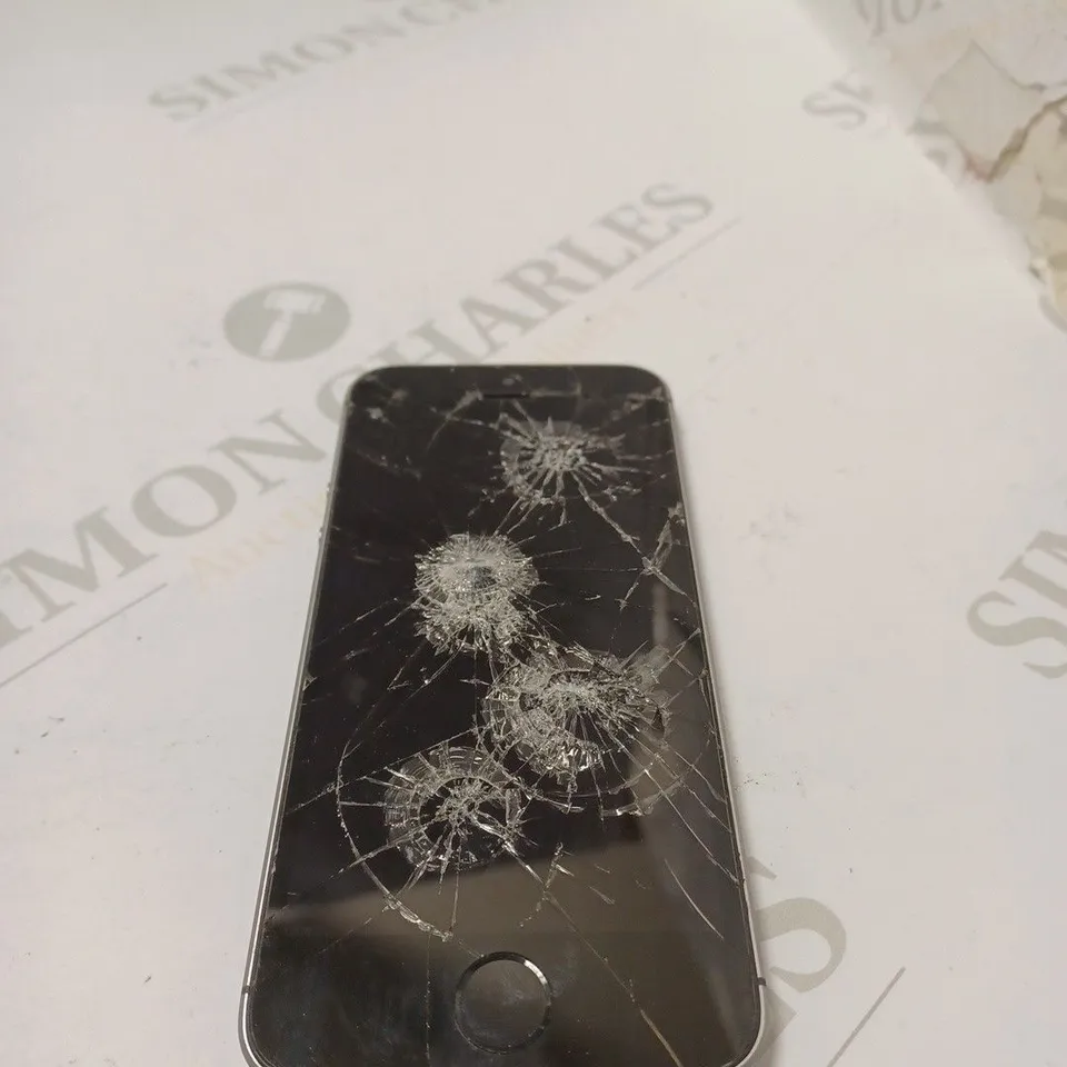 APPLE IPHONE MODEL SE A1662