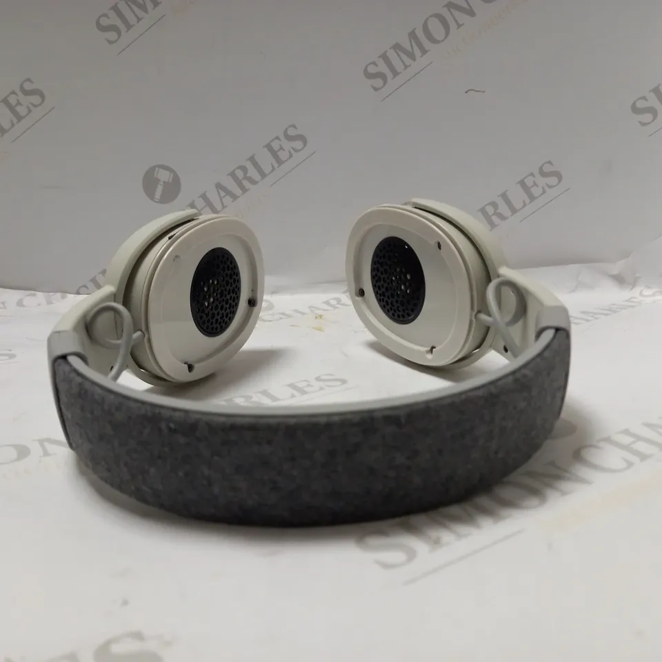 SKULL CANDY CRUSHER WIRELESS HEADPHONES 