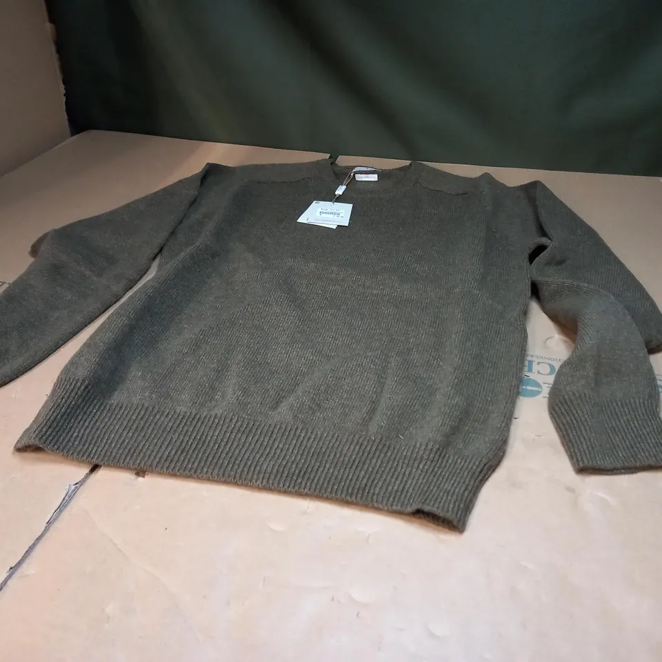HOUSE OF BRUAR CREW NECK THYME JUMPER - MEDIUM