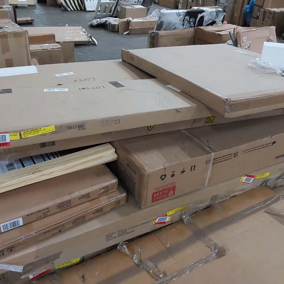 PALLET TO CONTAIN ASSORTED BOXED FURNITURE AND FURNITURE PARTS