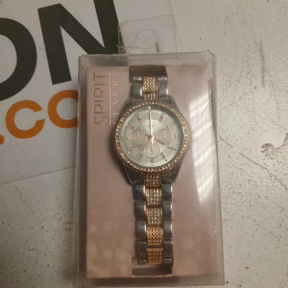 BOX OF APPROXIMATELY 20 ASSORTED JEWELLERY ITEMS TO INCLUDE: SPIRIT WATCH