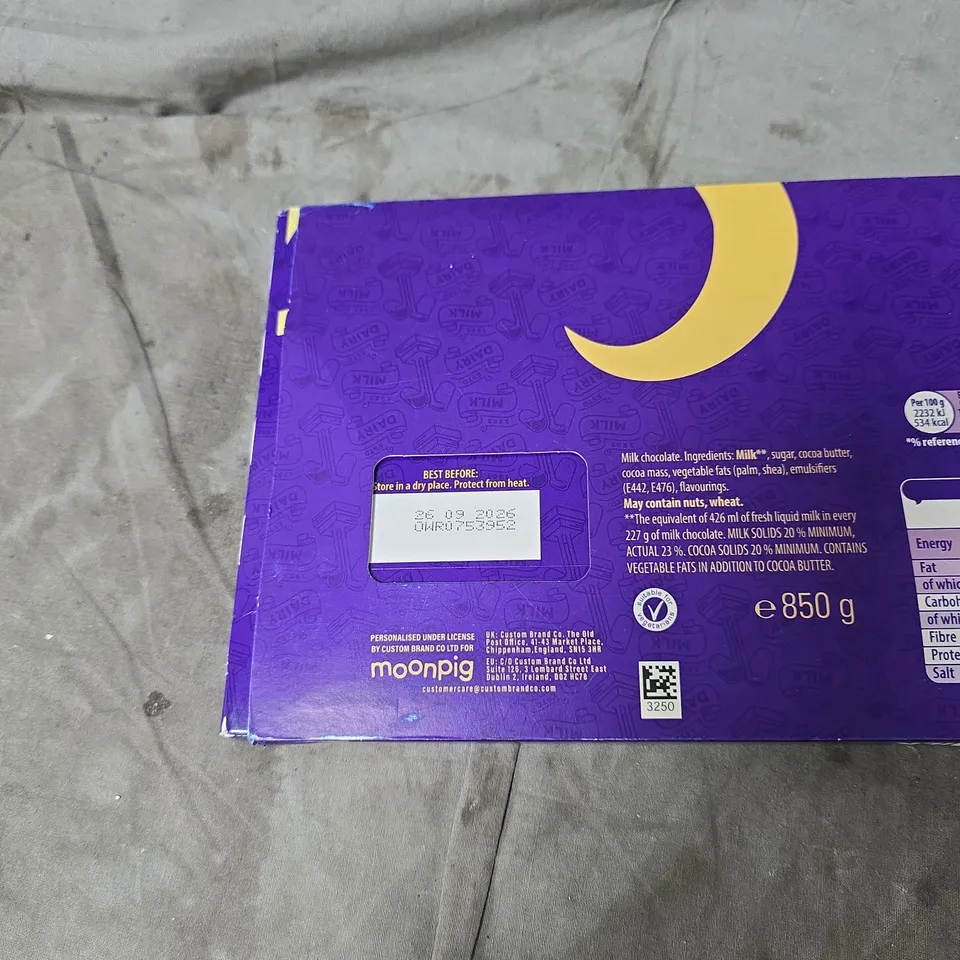 CADBURY DAIRY MILK 850G