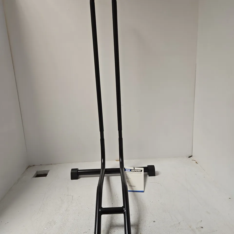 OXFORD BICYCLE DISPLAY STAND – FITS 20–29 INCH WHEELS (POR26506)