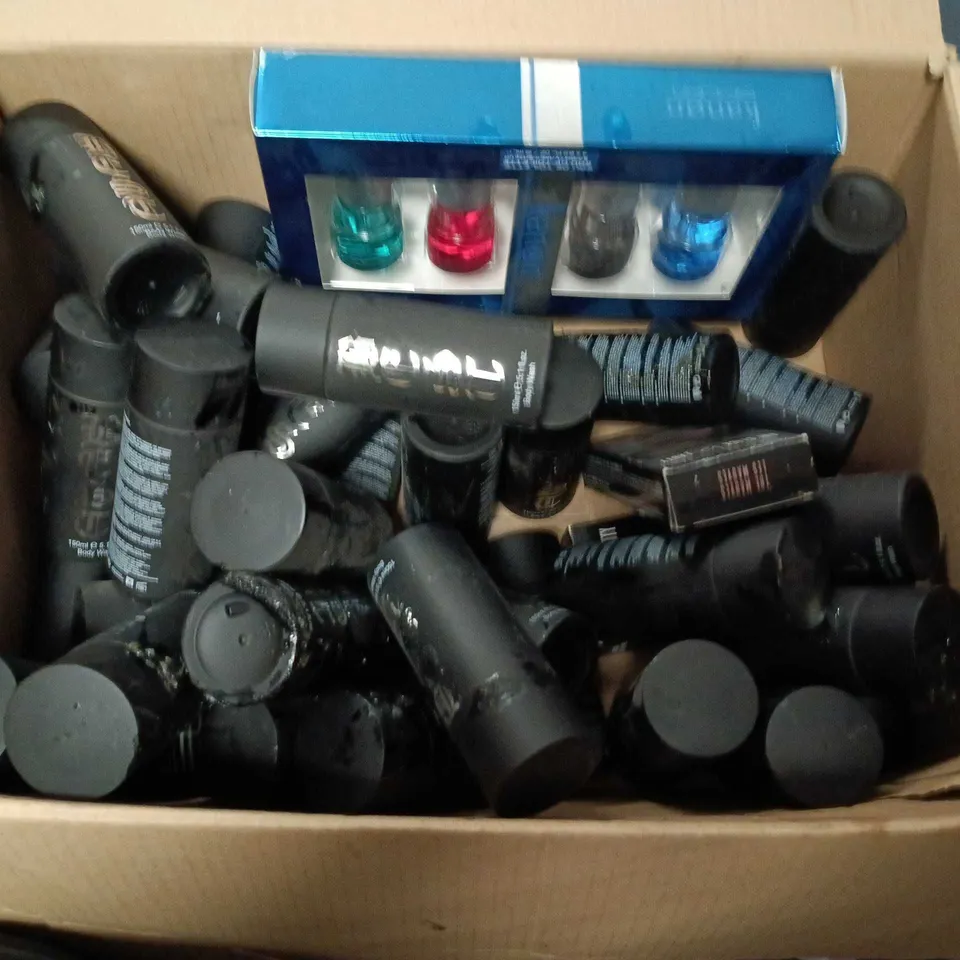 LOT OF ASSORTED HEALTH AND BEAUTY ITEMS TO INCLUDE BEST BODY WASHES, LIQUID SHIMMER EYESHADOW AND SEXY ME PARFUM