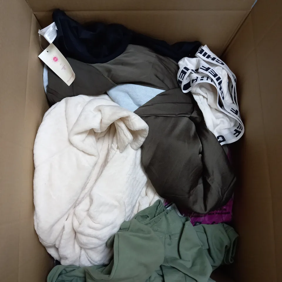 LARGE BOX OF ASSORTED CLOTHING ITEMS IN VARIOUS COLOURS AND SIZES INCLUDING TROUSERS , TOPS AND JUMPERS 