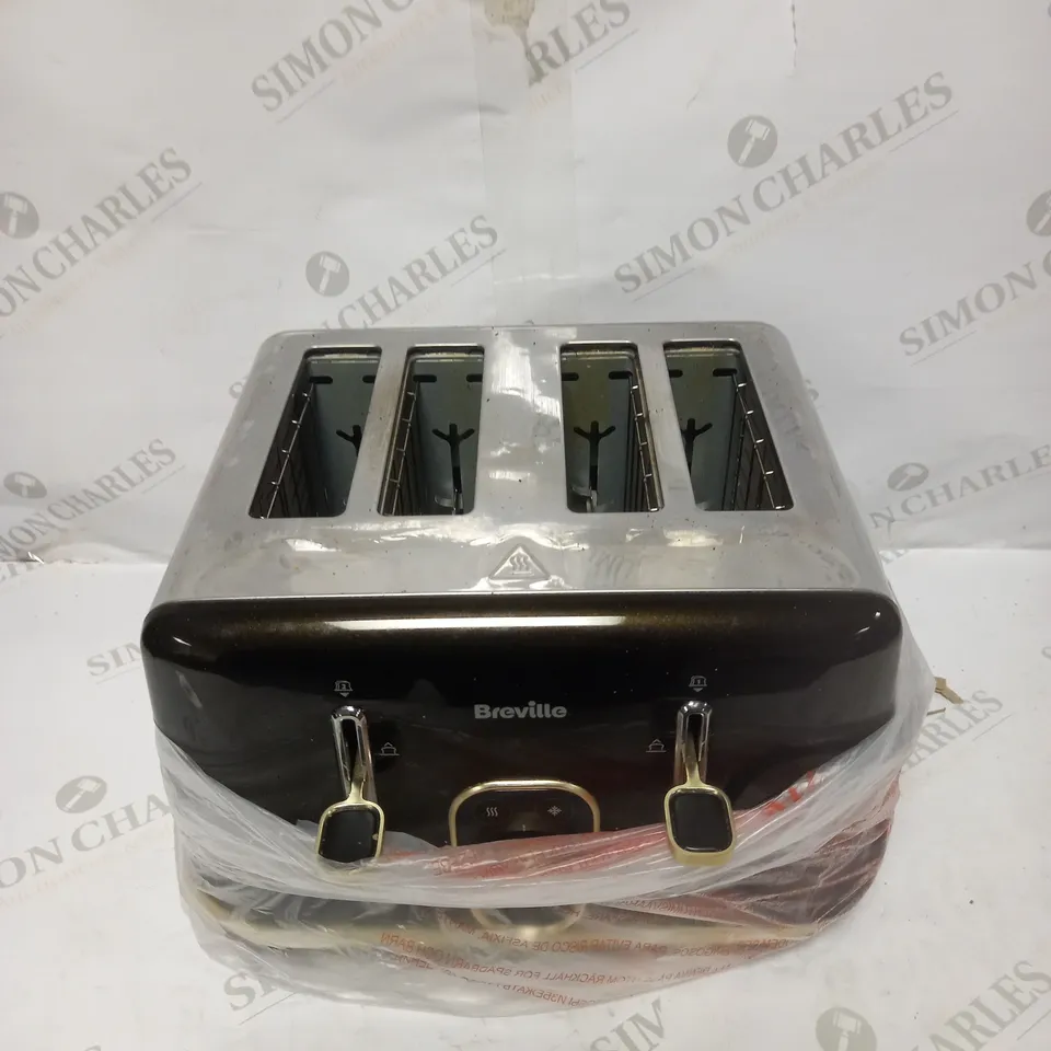 BREVILLE AURA 4 SLICE TOASTER