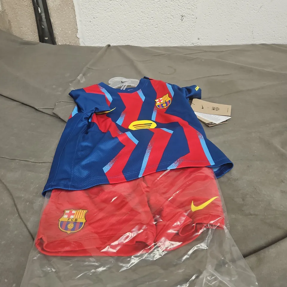 UK 18-24 MONTHS FC BARCELONA INFANT FOOTBALL KIT – NIKE