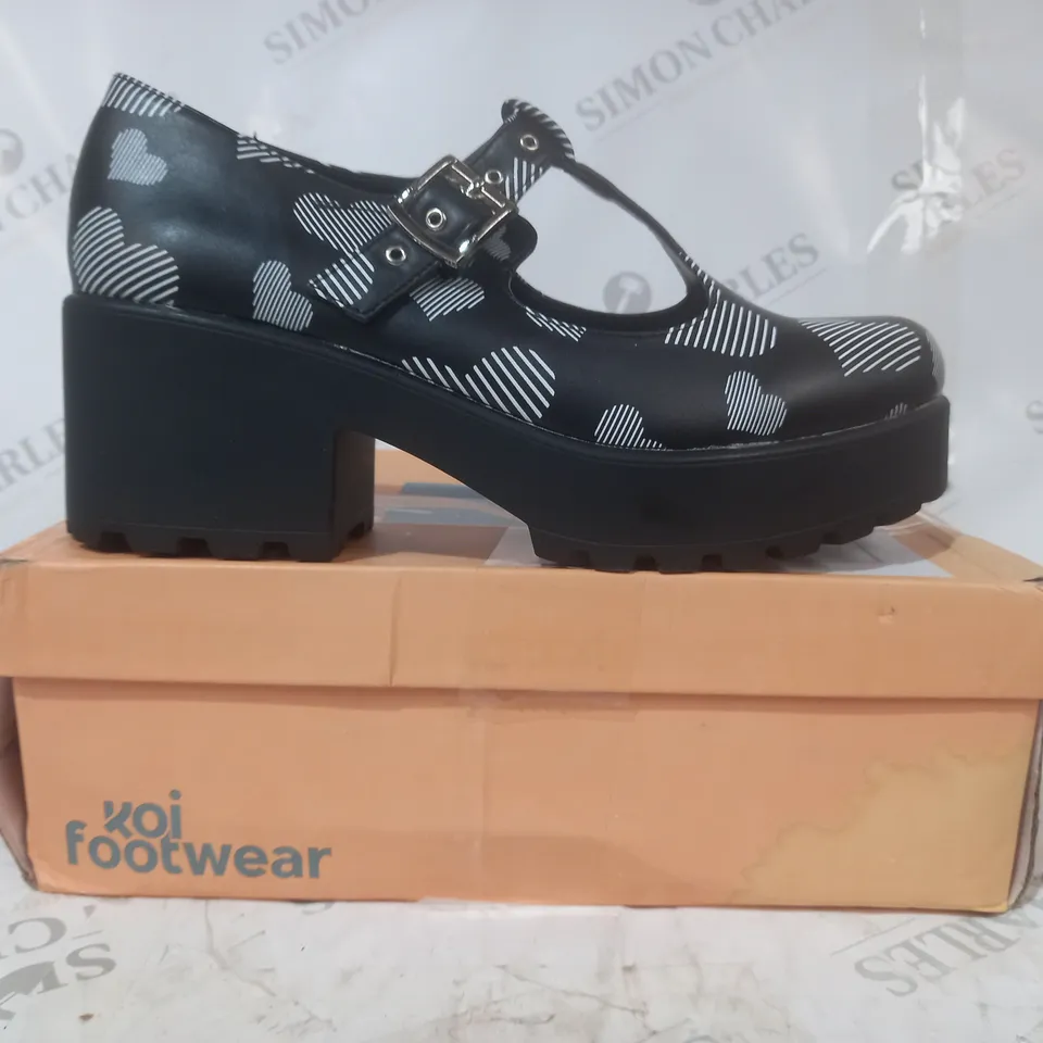 BRAND NEW BOXED PAIR OF KOI VEGAN LEATHER SAI MARY JANES RIVENDELL HEART EDITION SHOES IN BLACK UK SIZE 9