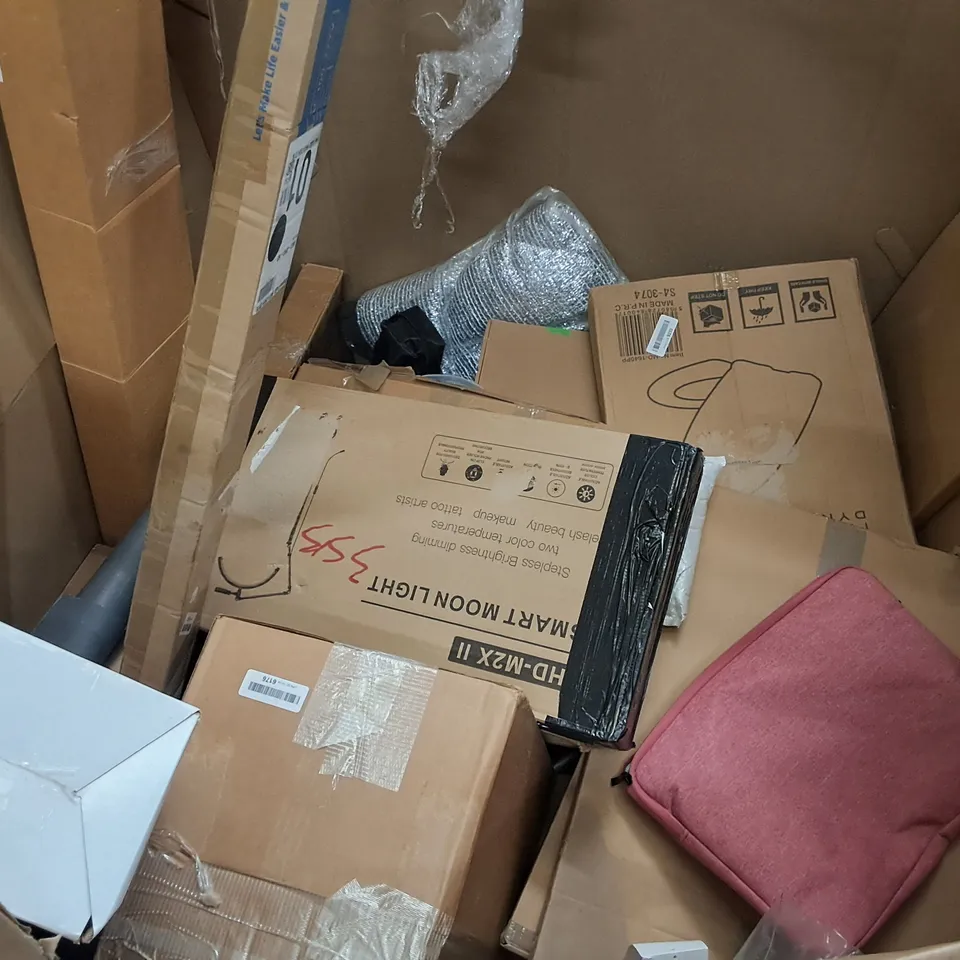 PALLET OF ASSORTED HOUSEHOLD ITEMS TO INCLUDE CEILING LIGHT FAN, SMART MOON LIGHT AND BAR STOOL