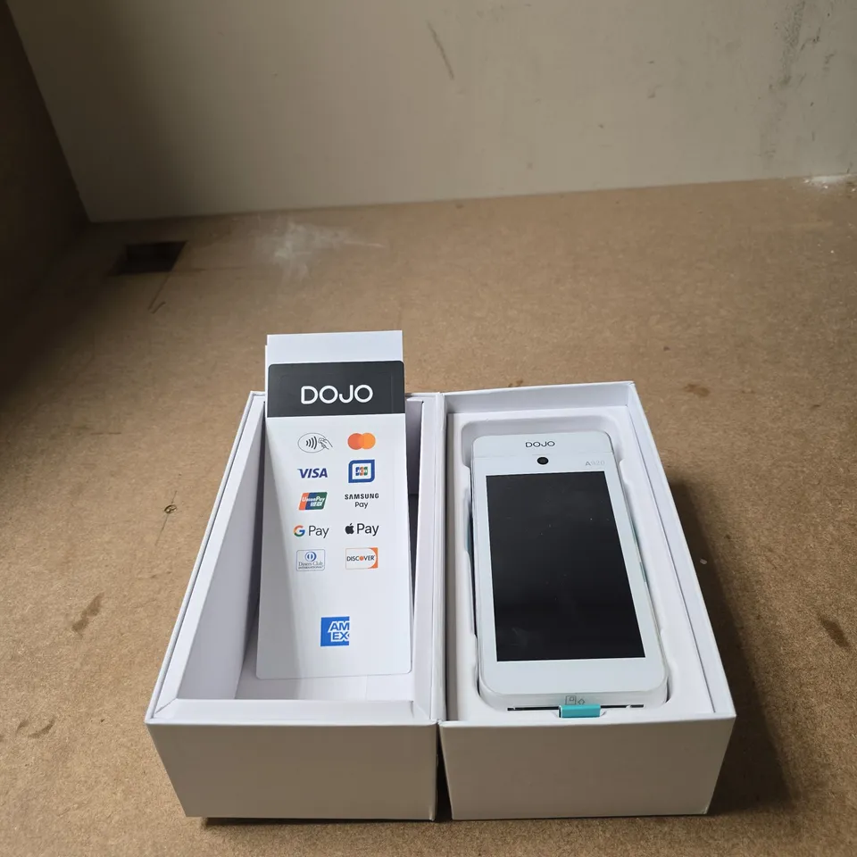 DOJO GO A920 CARD READER BOXED