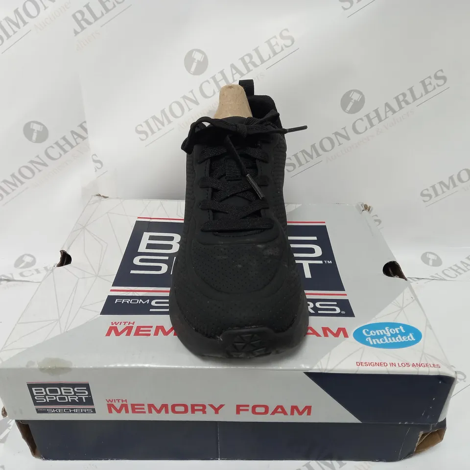 BOXED PAIR OF SKECHERS BOBS BUNO BLACK SIZE 3.5
