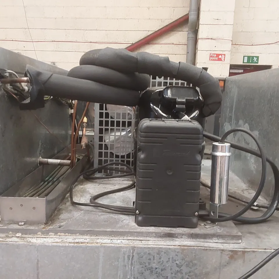 PRECISION LPT1401 COMMERCIAL 2 DOOR FREEZER