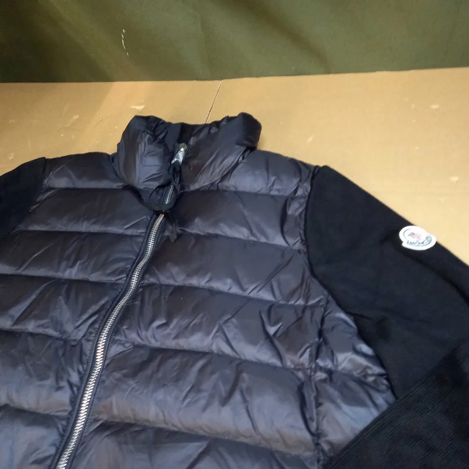 MONCLER PADDED JACKET SIZE UNSPECIFIED