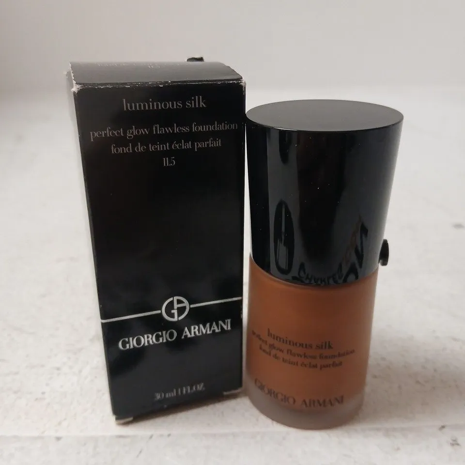 BOXED GIORGIO ARMANI LUMINOUS SILK FOUNDATION 30ML - SHADE #11.5