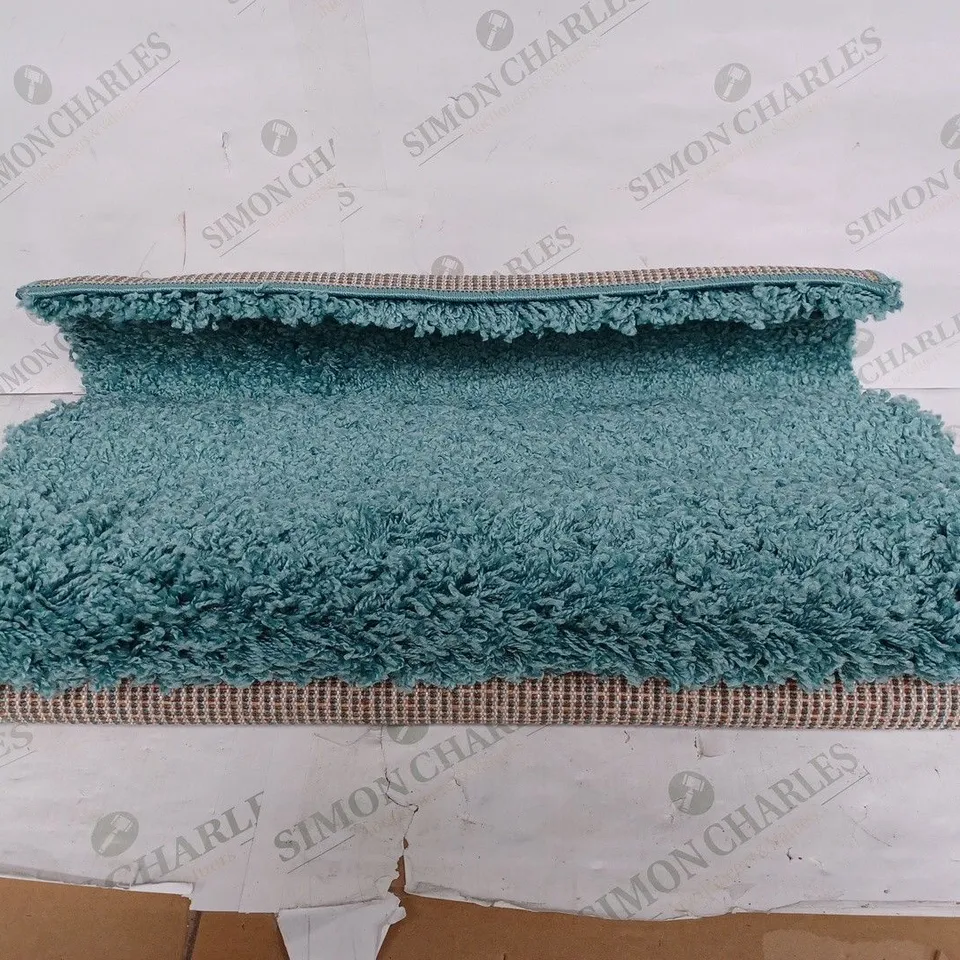 OXFORD SHAGGY RUG IN DUCK EGG BLUE // SIZE: 60 X 110CM