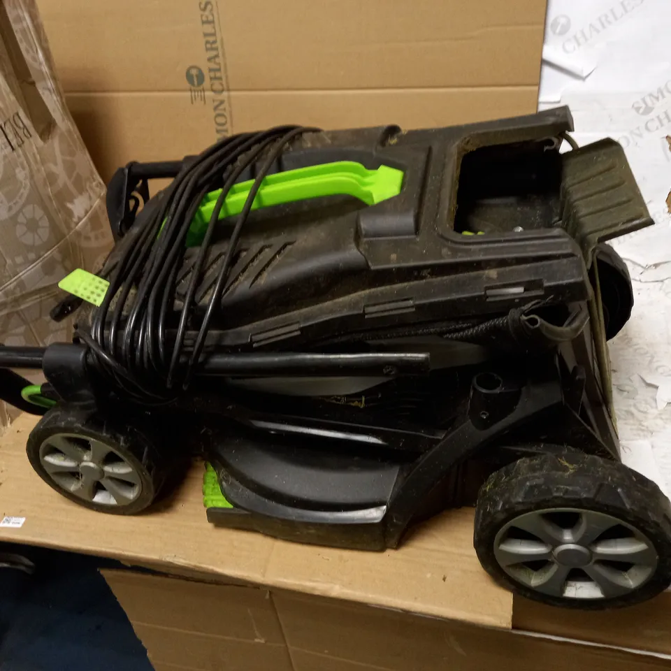 GREENWORKS CORDED LAWNMOWER